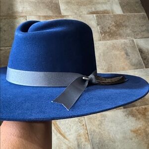 Deep blue Biggar Hat